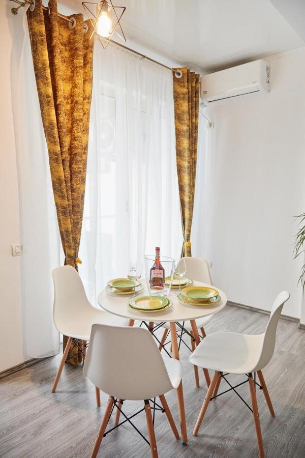 Lemon Bite Studio Stefan Building Navodari Dış mekan fotoğraf
