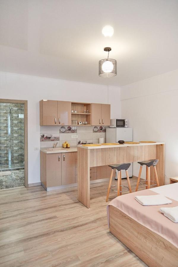 Lemon Bite Studio Stefan Building Navodari Dış mekan fotoğraf
